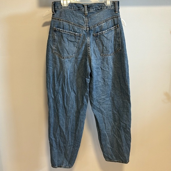Old Navy baggy jeans. - Picture 5 of 7